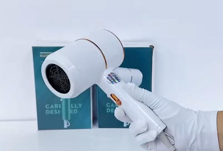 Secador De Pelo Blanco