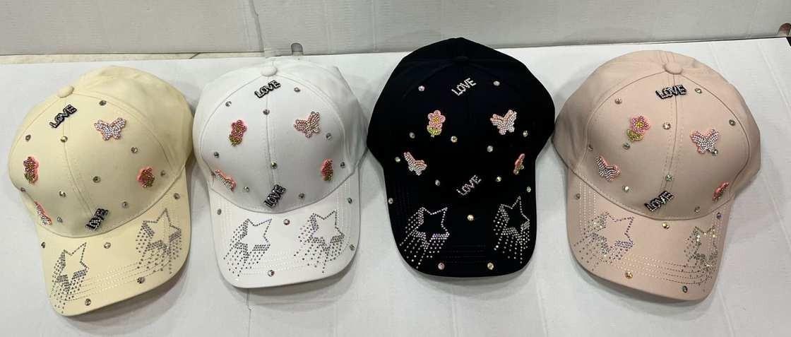 Textil – Gorra De Niña